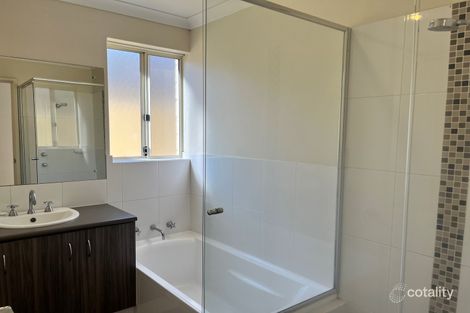 Property photo of 22 Goa Vista Bennett Springs WA 6063
