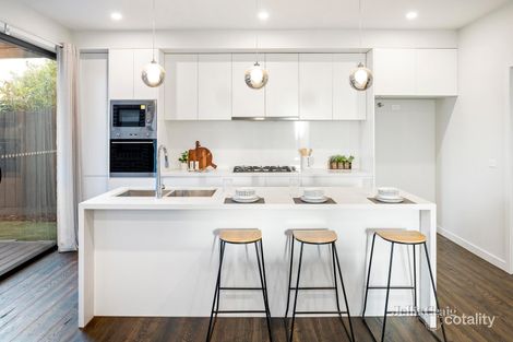 Property photo of 2/86 Helene Street Bulleen VIC 3105