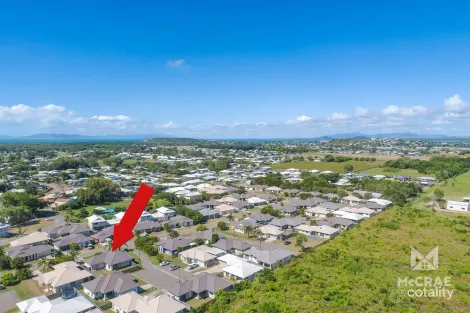 Property photo of 2 Sixth Close Bowen QLD 4805