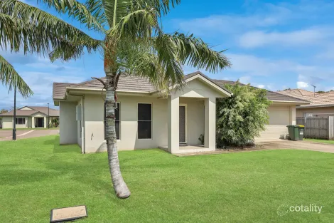 Property photo of 2 Sixth Close Bowen QLD 4805