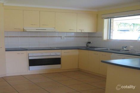 Property photo of 6 Figbird Close Eli Waters QLD 4655