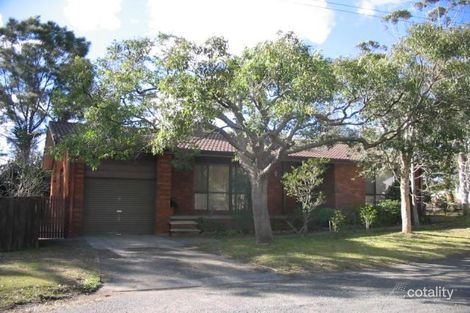 17 Elgata St, Bateau Bay, NSW 2261