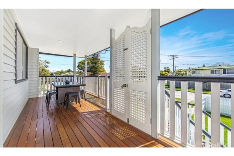 9 Wendy Cres, Clontarf, QLD 4019