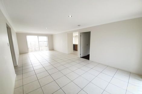 Property photo of 8 Paddy Circuit Ormeau QLD 4208