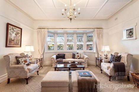 Property photo of 7 Hillcrest Avenue Brighton VIC 3186