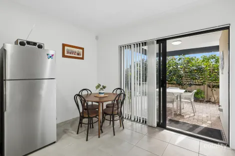 Property photo of 20A Ardrossan Loop Kingsley WA 6026