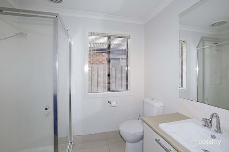 Property photo of 33 Oriondo Way Marshall VIC 3216