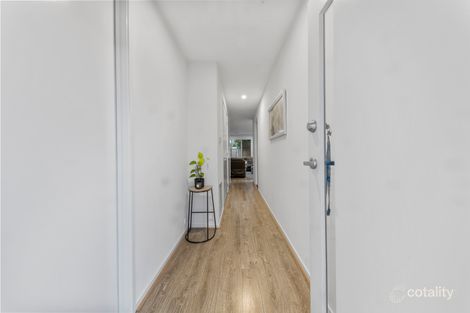 Property photo of 34 Latchford Drive Mickleham VIC 3064