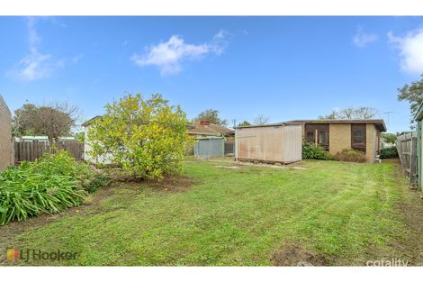 Property photo of 8 Wattleglen Street Craigieburn VIC 3064