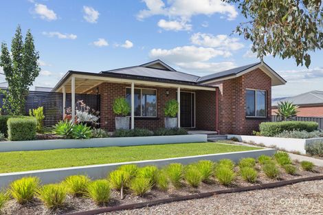 11 Highland Way, Maiden Gully, VIC 3551