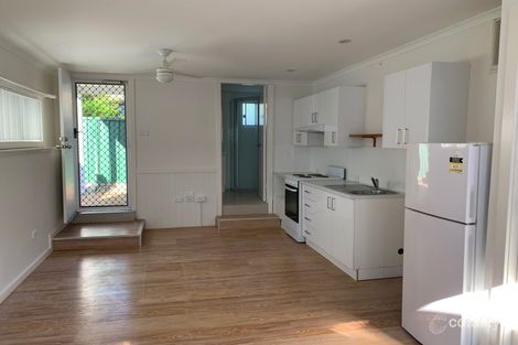 4 Tallong Dr, Lake Cathie, NSW 2445