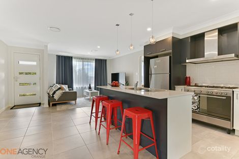 Property photo of 44 Lombardy Way Orange NSW 2800