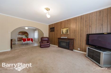 Property photo of 17 Eisner Street St Albans VIC 3021