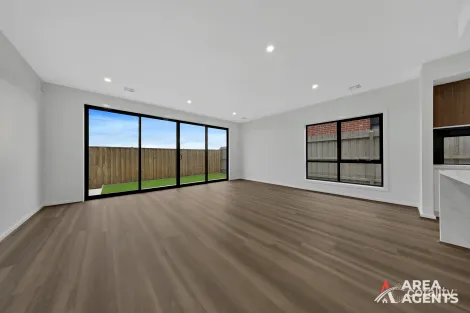 Property photo of 9 Commonwealth Circuit Donnybrook VIC 3064