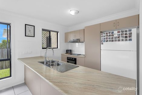 Property photo of 24 John Oxley Drive Gracemere QLD 4702