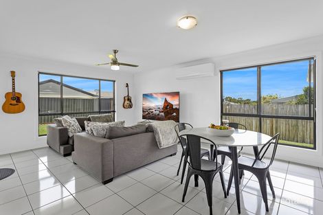 Property photo of 24 John Oxley Drive Gracemere QLD 4702