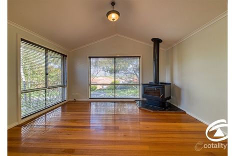 Property photo of 16 Wanderer Court Berwick VIC 3806
