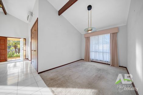 Property photo of 122 Dundebar Road Wanneroo WA 6065
