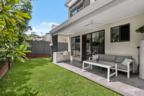 Property photo of 1/32 Owarra Avenue West Ferny Hills QLD 4055