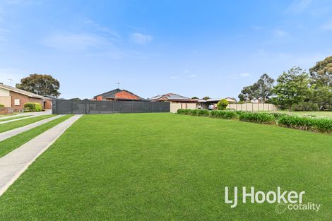 Property photo of 1/79 Oaktree Drive Hampton Park VIC 3976