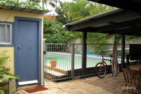 Property photo of 45 Seashell Avenue Mermaid Beach QLD 4218