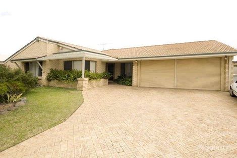 147 Aitken Dr, Winthrop, WA 6150