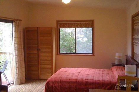 Property photo of 7 Minapre Street Lorne VIC 3232