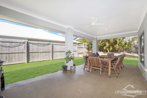 Property photo of 62 Shutehaven Circuit Bushland Beach QLD 4818