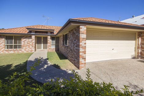 4 Palau St, Pacific Pines, QLD 4211