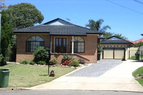 5 Daphne St, Merrylands, NSW 2160