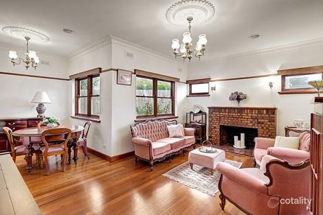 Property photo of 12 Byron Street Box Hill South VIC 3128