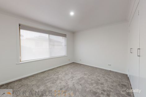 Property photo of 2/62 Cox Avenue Orange NSW 2800