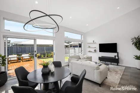 Property photo of 6 Galloway Road Box Hill NSW 2765