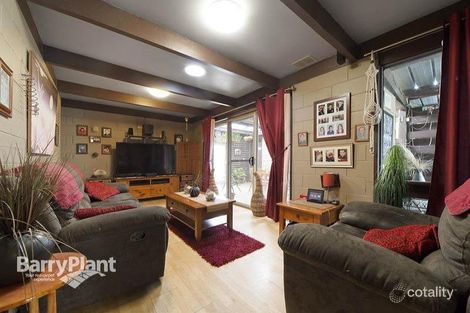 Property photo of 9 Hampton Drive Hampton Park VIC 3976