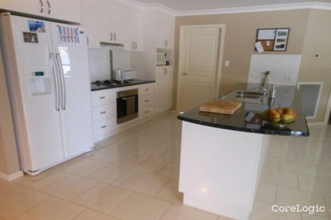 Property photo of 22 Jordan Place Young NSW 2594
