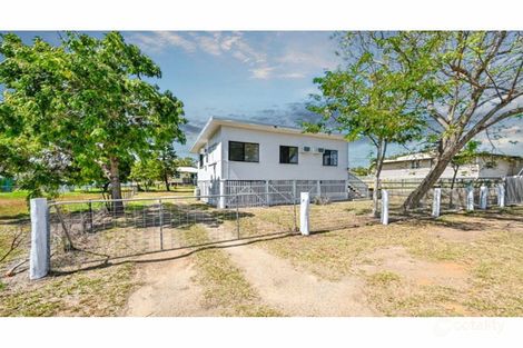 Property photo of 90 Dean Street Berserker QLD 4701