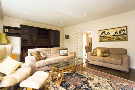 Property photo of 30 Bealiba Road Caulfield South VIC 3162