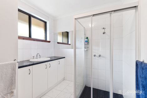 Property photo of 1/10 Lawson Street Spring Gully VIC 3550