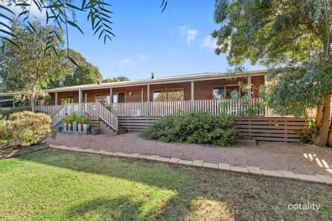 Property photo of 7 Hall Street Carisbrook VIC 3464