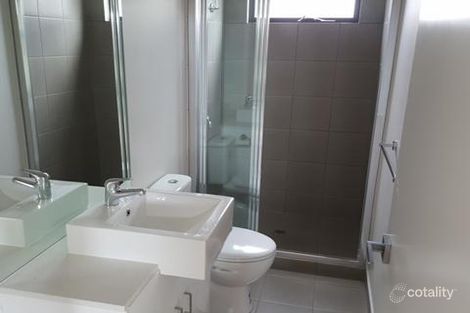 Property photo of 16/11 Troward Harvey Way Craigieburn VIC 3064