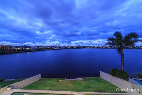 Property photo of 84 Sir Bruce Small Boulevard Benowa QLD 4217