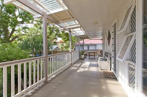 Property photo of 45 Duncan Street Wynnum West QLD 4178