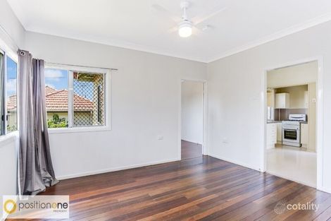 Property photo of 12 Quirinal Crescent Seven Hills QLD 4170
