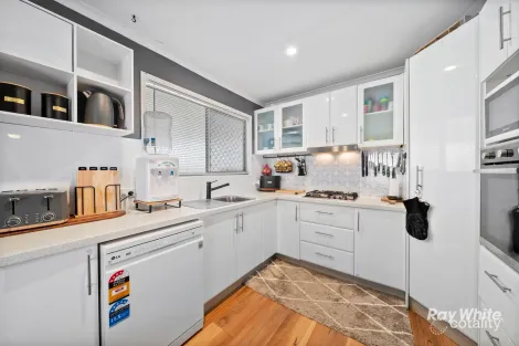 Property photo of 117 Waratah Drive Crestmead QLD 4132