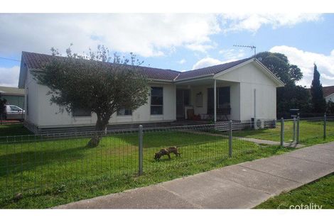 16 Forsyth Ave, Horsham, VIC 3400