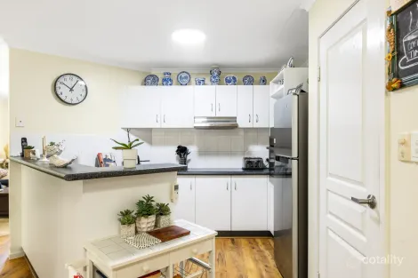 Property photo of 6 Denaid Street Highfields QLD 4352