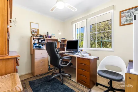 Property photo of 6 Denaid Street Highfields QLD 4352