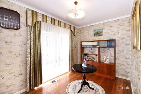 Property photo of 63 Wolverton Drive Gladstone Park VIC 3043