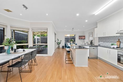 Property photo of 52 Josephine Avenue Mount Waverley VIC 3149