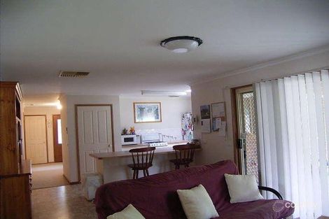 Property photo of 81 Saville Avenue Lavington NSW 2641